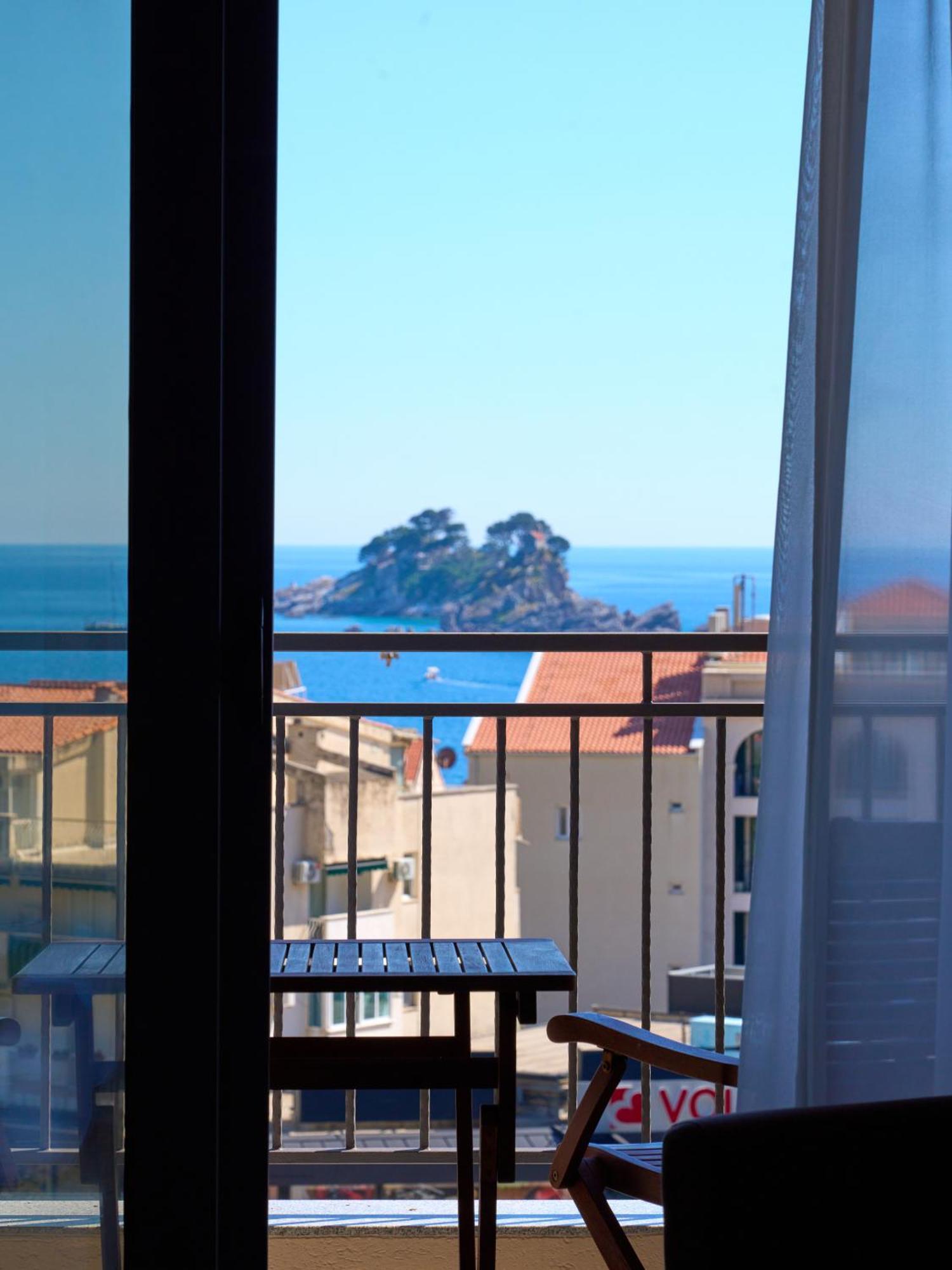 Hotel Petrovac Exteriör bild
